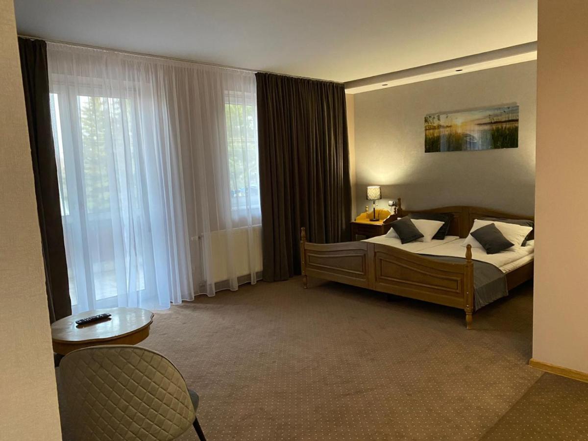 Hotel Baltazar بوتوسك المظهر الخارجي الصورة